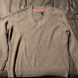 Women’s Tommy Hilfiger gray sweater size: XXL